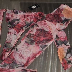 RISKY ROSE MESH 2 PIECE🌺⚘Size Medium
